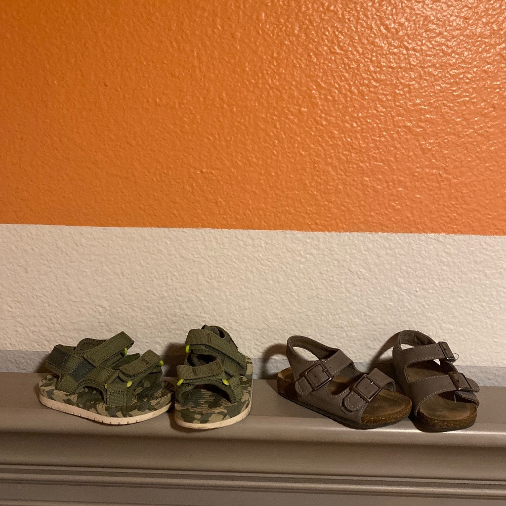 Cat&Jack Toddler Sandals Size 5